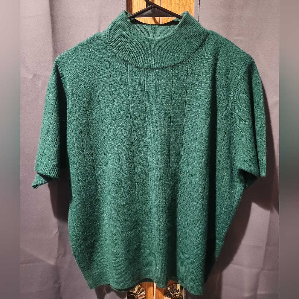 Villager By Liz Claiborne Womens Thick Winter  Short Sleeve Sweater Top